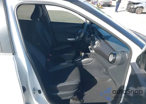 2019 Nissan Kicks Sv из США, поврежденный, VIN 3N1CP5CU2KL497405